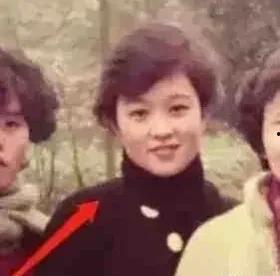 娱乐圈吃瓜少女是谁呀,她是如何成为热门话题的?